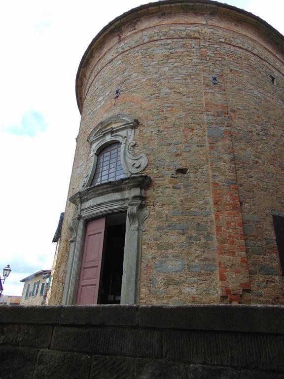 Domus Ghibellinae- Fonte Di San Benedetto Διαμέρισμα Κορτόνα Δωμάτιο φωτογραφία